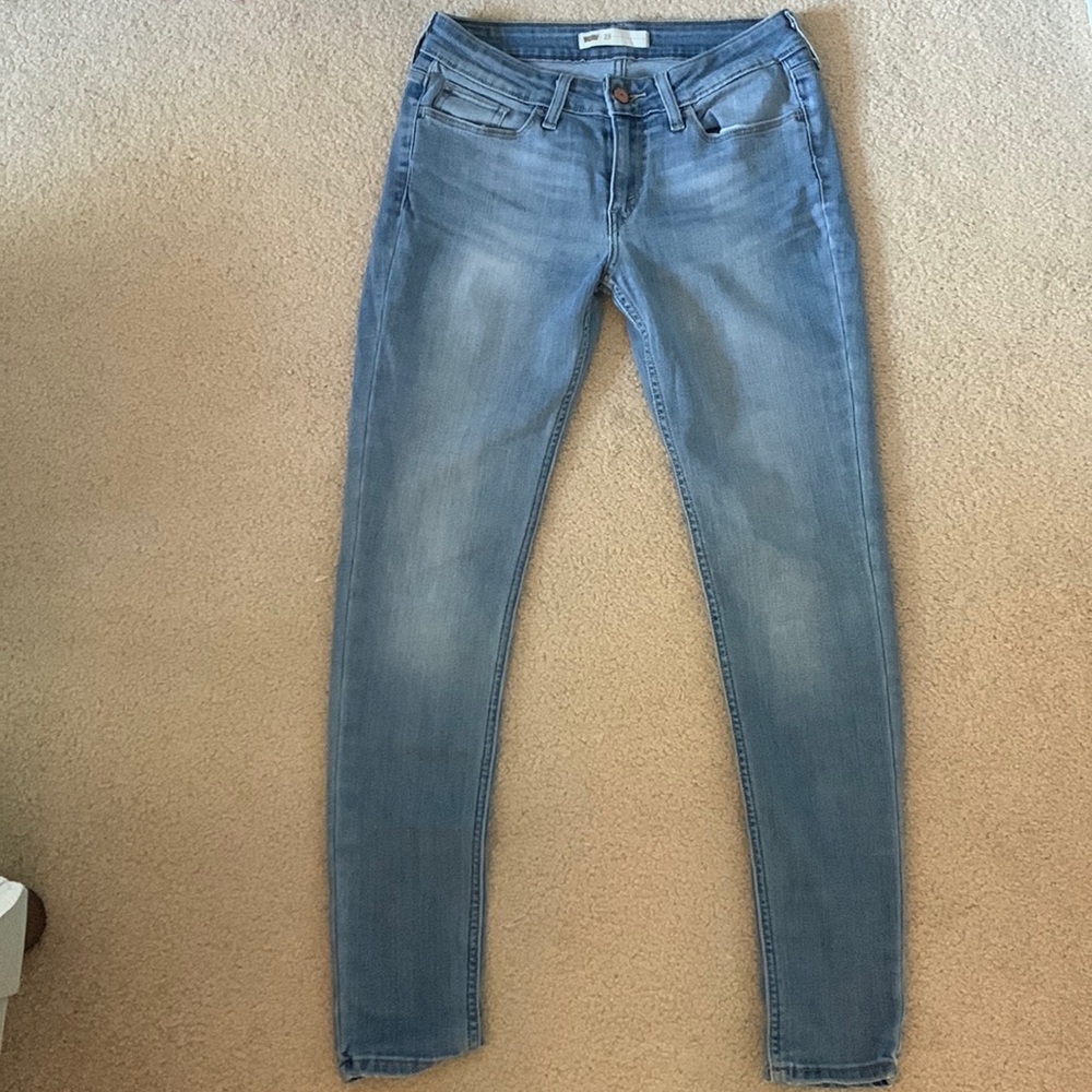 Levi’s Mid Rise Skinny Jeans